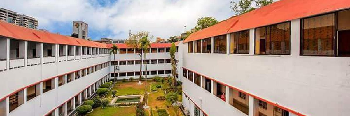 Holy Family Red Crescent Medical College Hospital