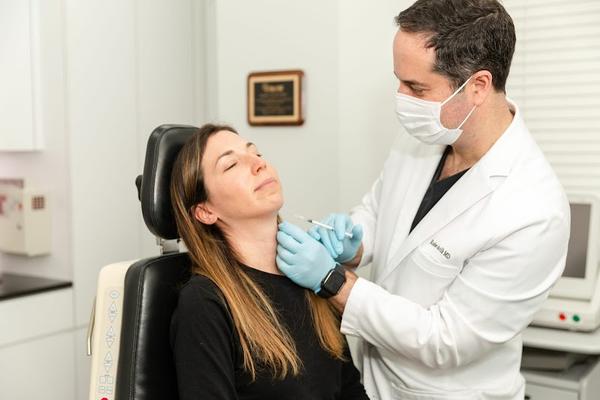 Laser Chain & Skin Center