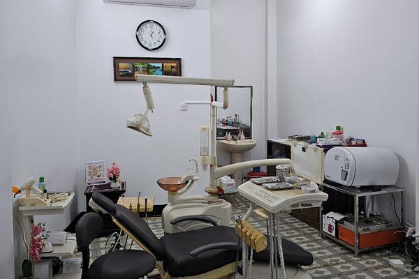 Micro Dental Surgery, Habiganj