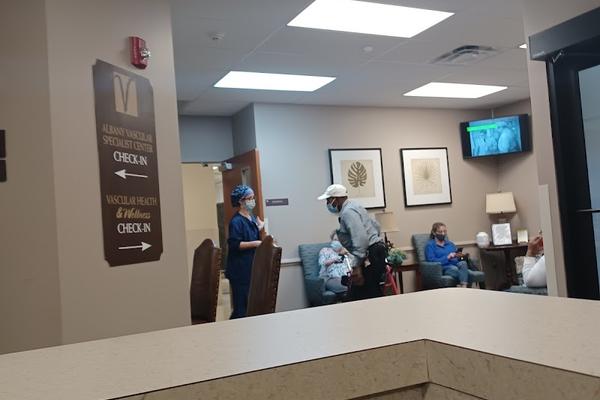Vascular Specialist Center (New Life Hospital)