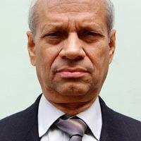 Dr. Mahmud Hasan