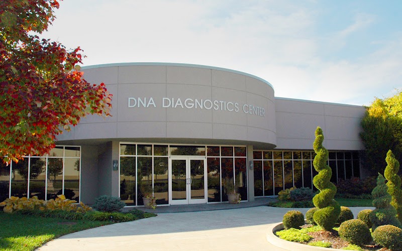DNA Solution Diagnostic & Consultation Center logo
