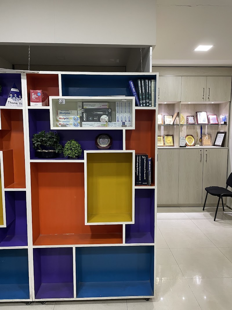 The Dental Centre, Dhanmondi logo